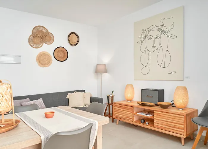 Apartment With Seaview In Burriana Nerja