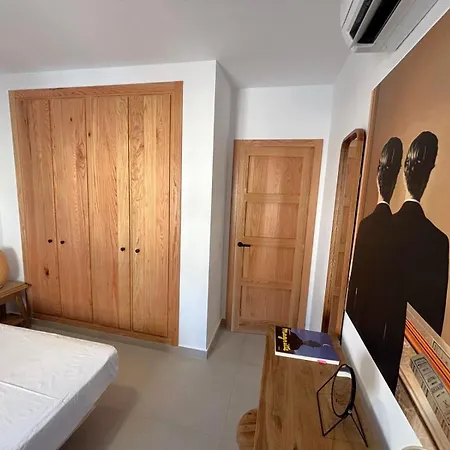 With Seaview In Burriana *